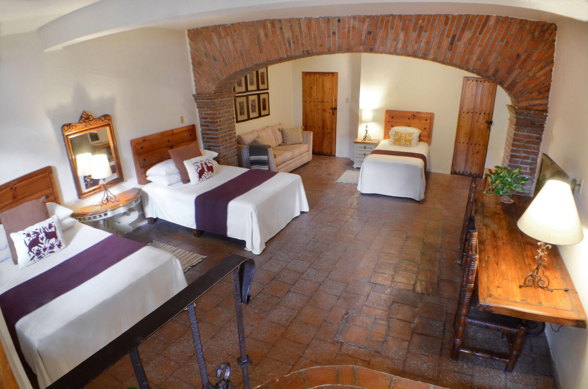 Hotel Los Arcos Taxco de Alarcon Bagian luar foto