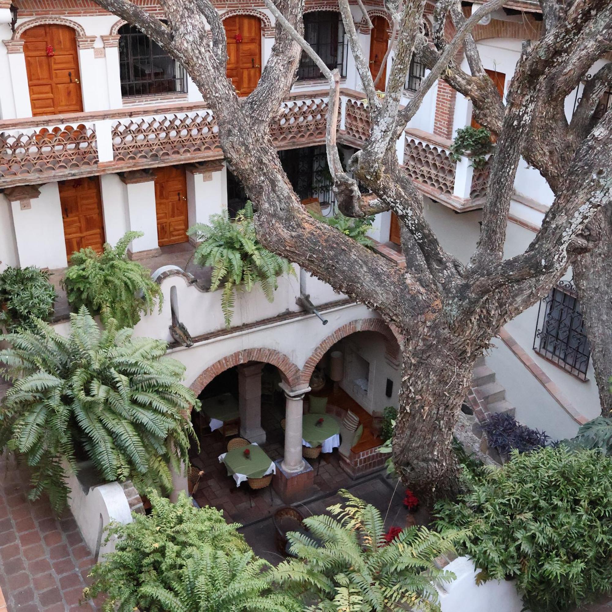 Hotel Los Arcos Taxco de Alarcon Bagian luar foto