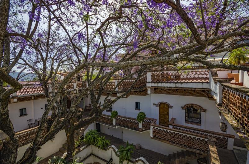 Hotel Los Arcos Taxco de Alarcon Bagian luar foto